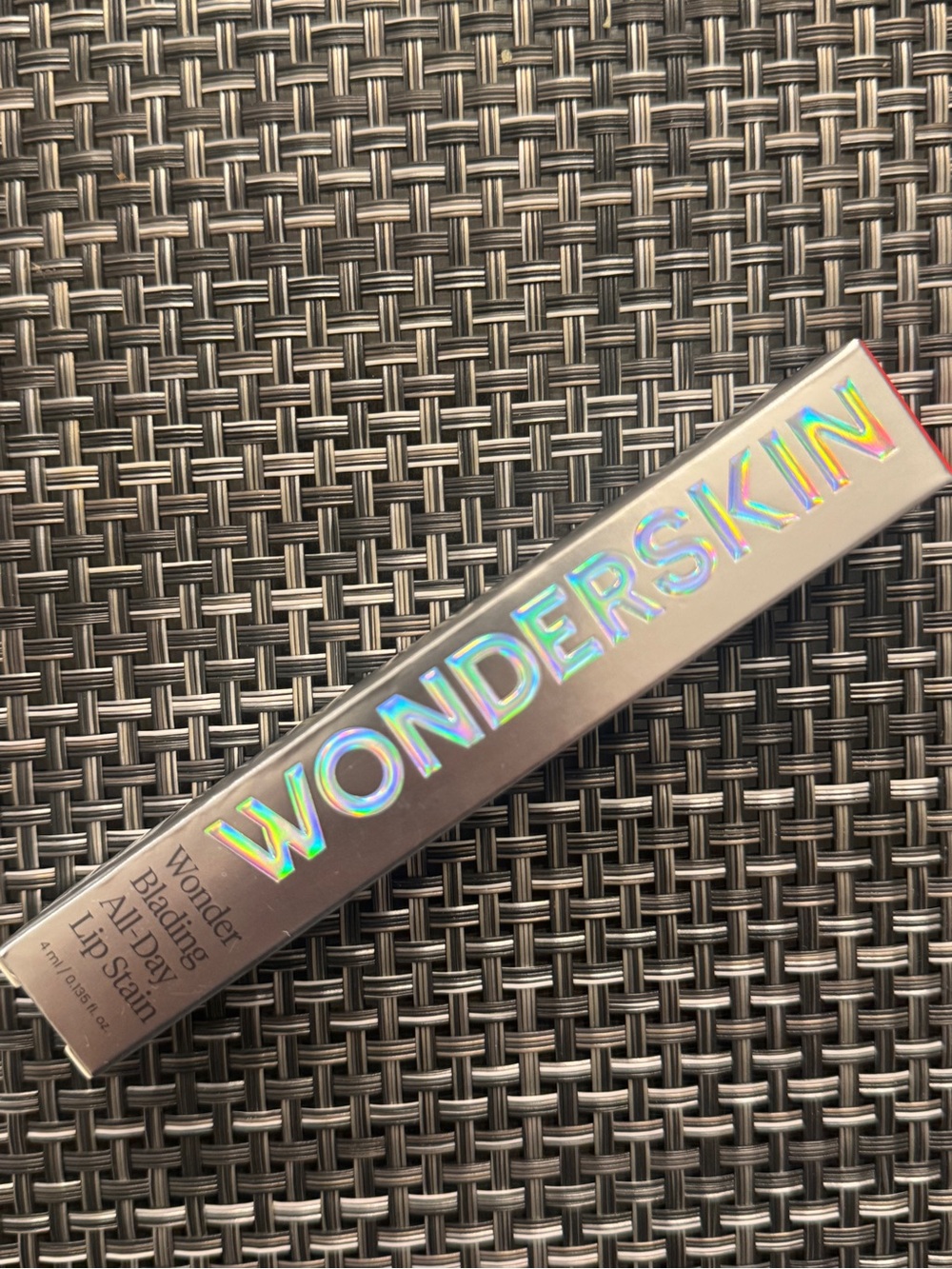 WONDERSKIN All-Day Lip Stain Peel off masque Matte finish Shade: GLAMOROUS
